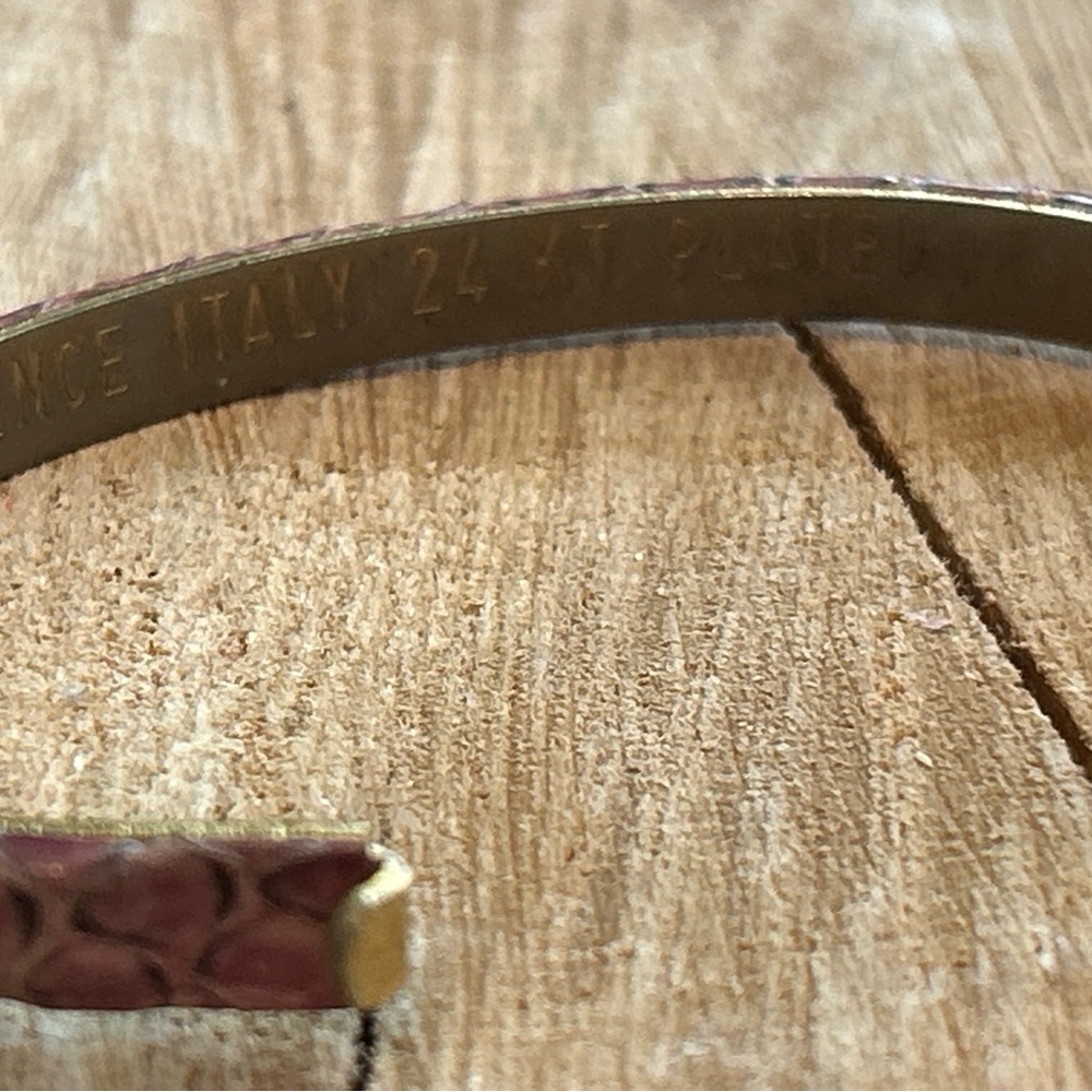 Authentic vintage Gucci Pink snakeskin bangle bracelet - Picture 10 of 11